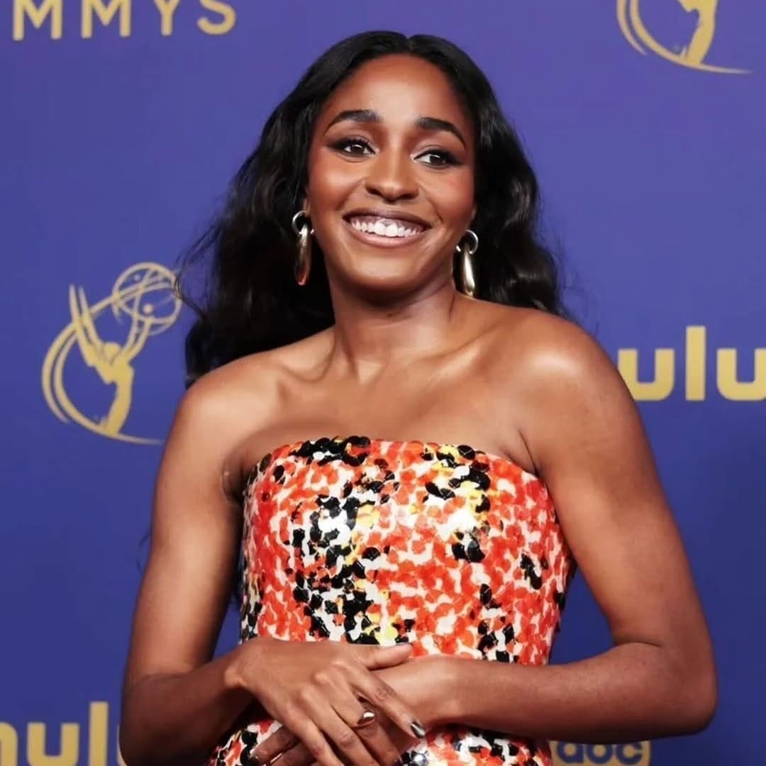 Arman ayolini yalaydi