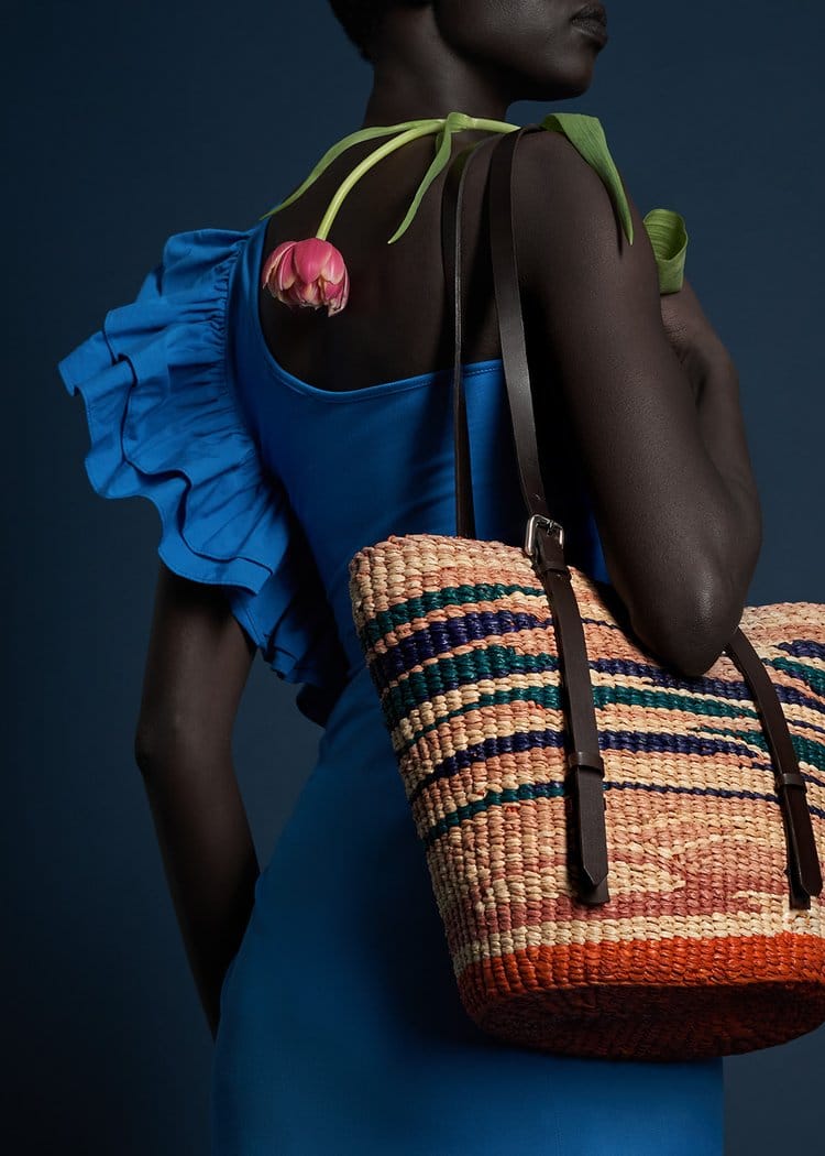 AAKS: Handcrafted Handbags